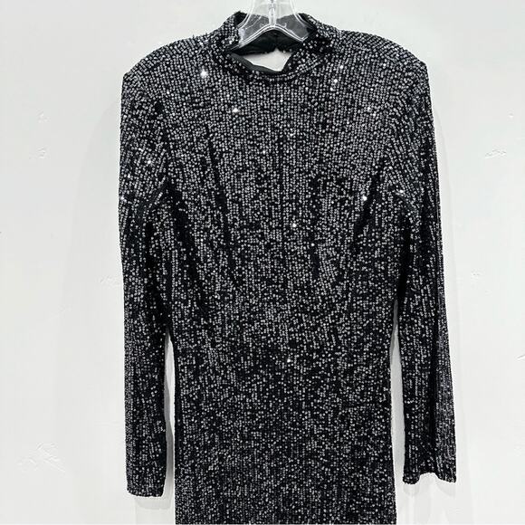 NWT Leena Mac Duggal Metallic Sequin High Neck Long Sleeve Gown. Graphite - Picture 4 of 11